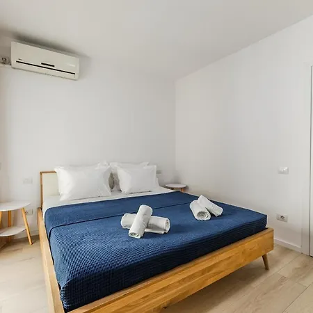 Daire Sophie Downtown Near Air Albania Stadium Tiran